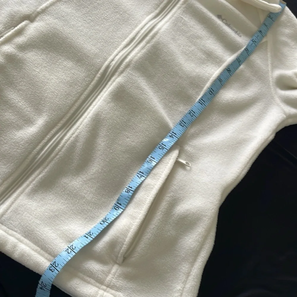 Columbia Women's Cream Fleece Lightweight Jacket - Picture 10 of 10